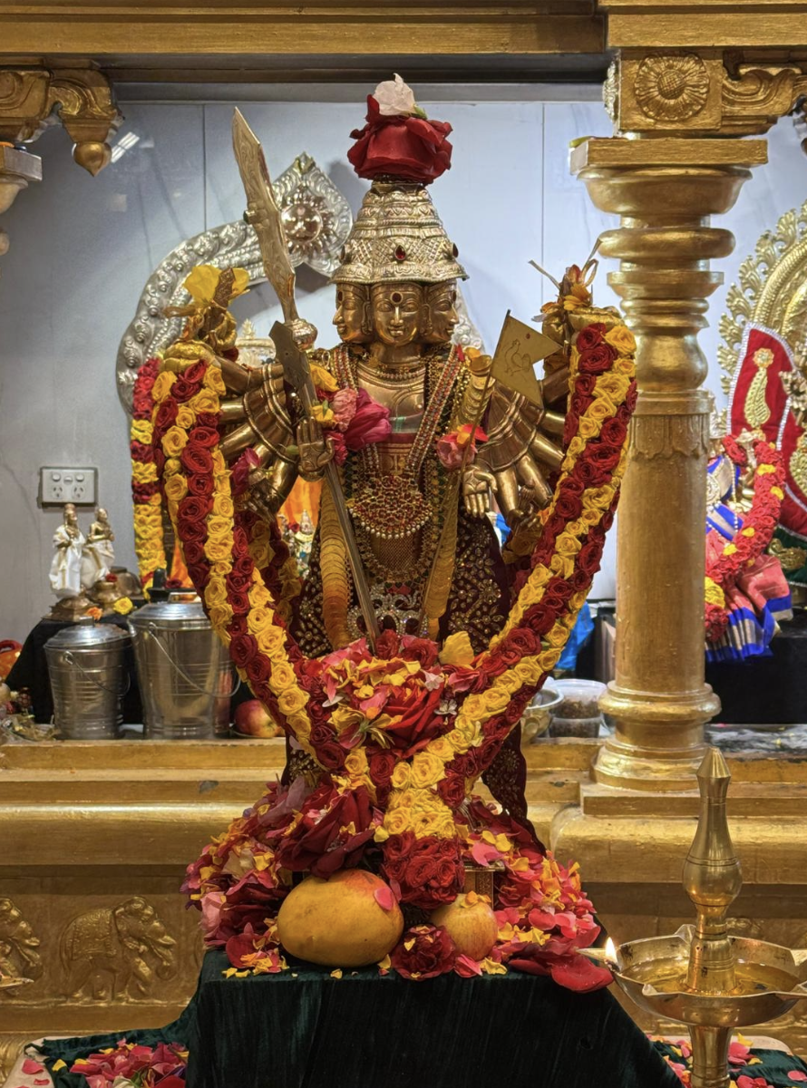 Thur 6th Nov – Aippasi Karthikai Utsavam